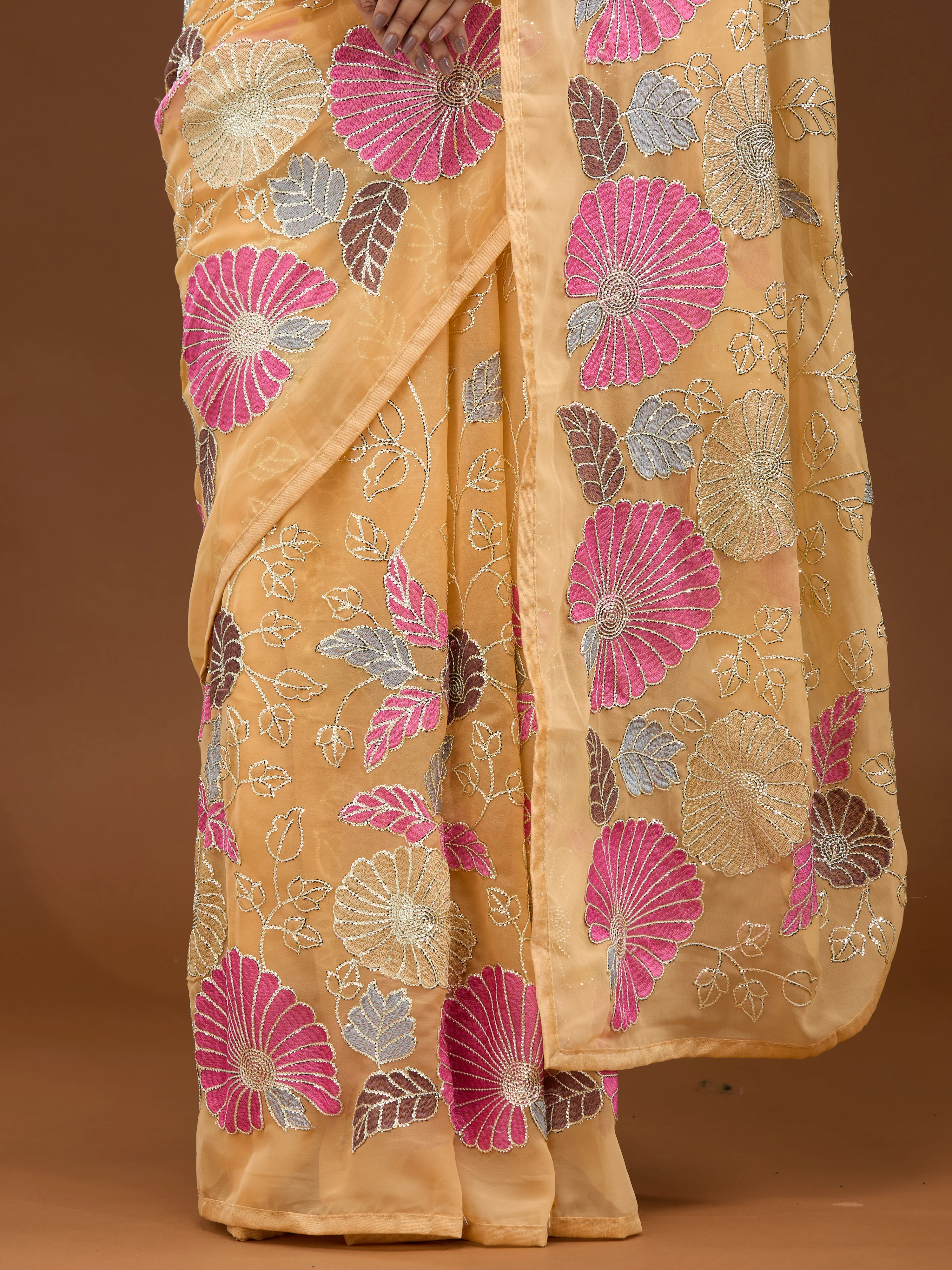 Alfresco - Yellow - Image 7