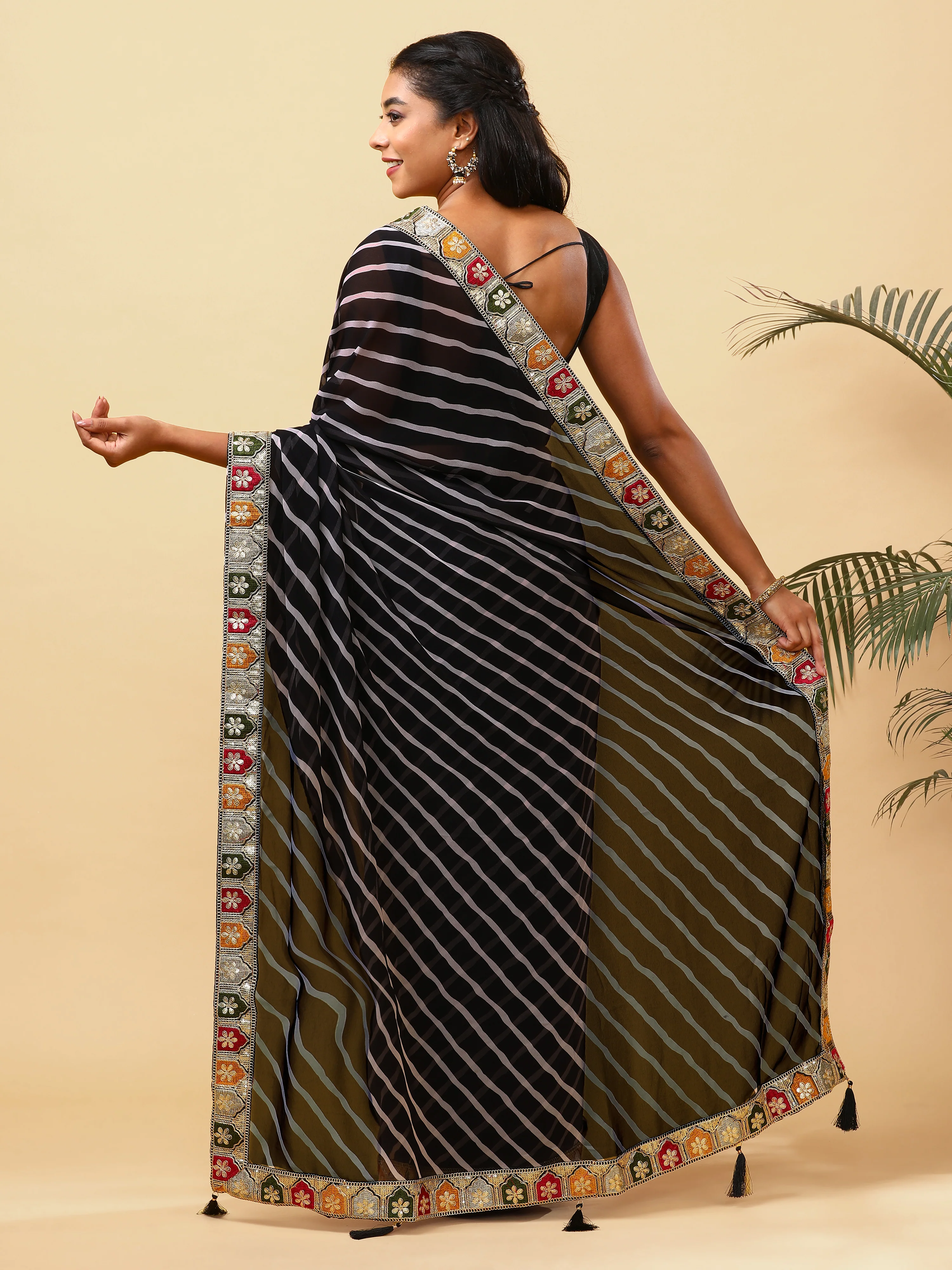 Leher - Black - Image 5