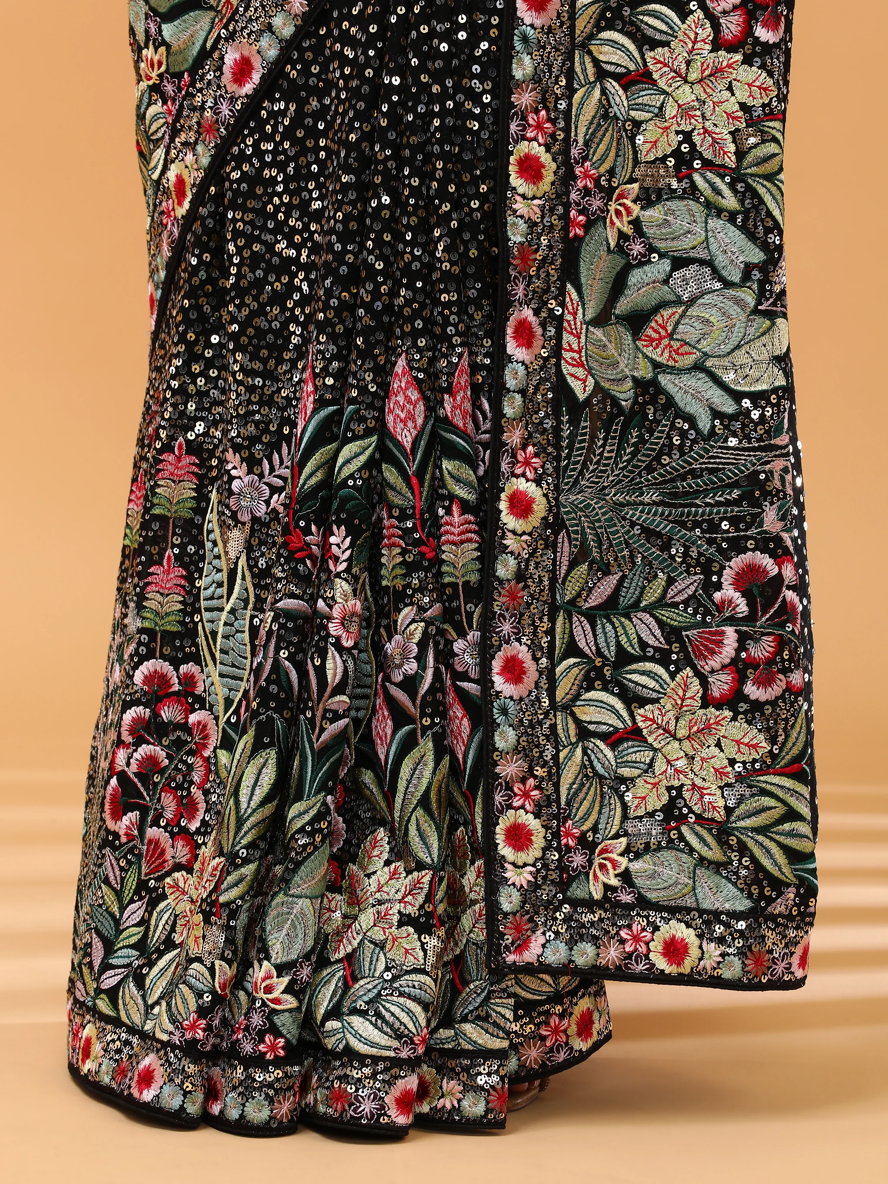 Limerence - Black - Image 9