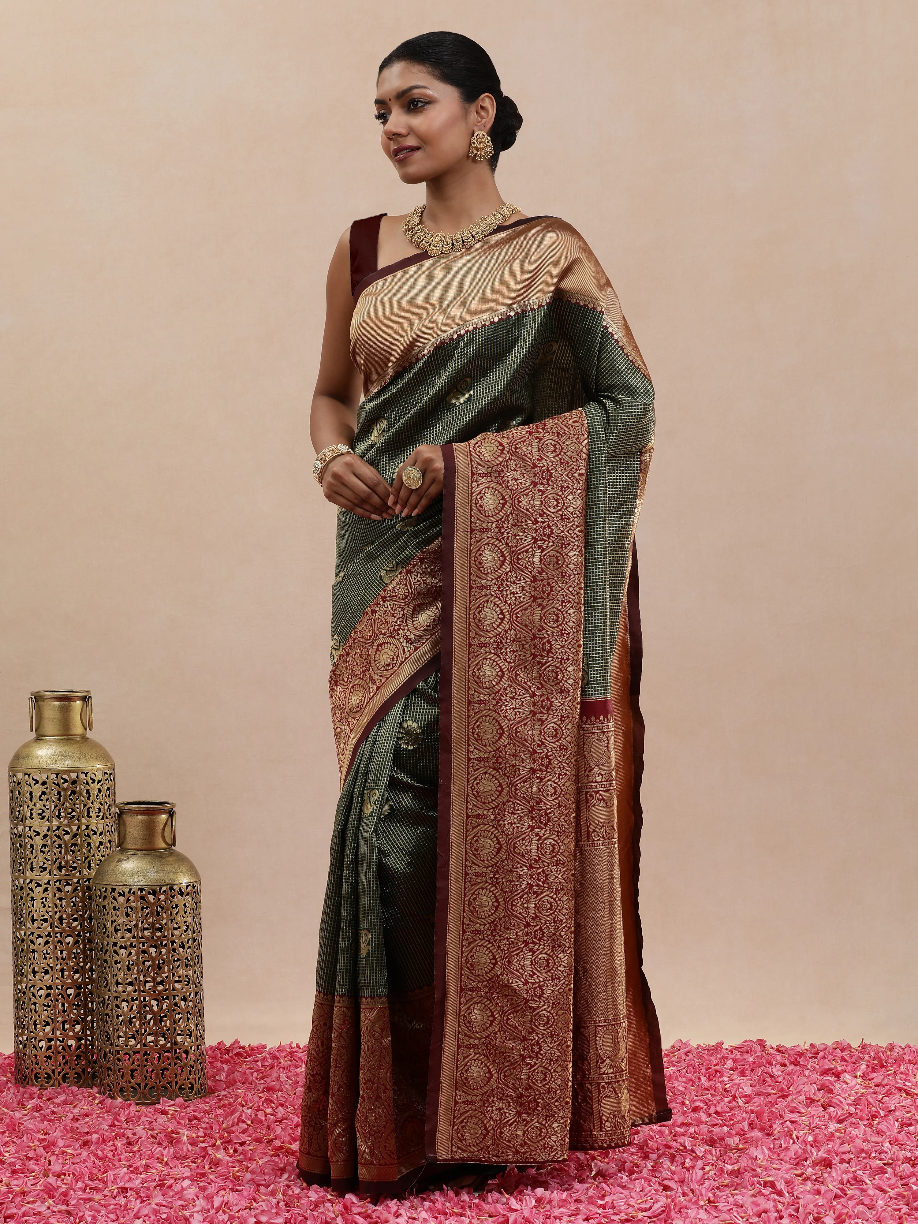 Mayura - Dark Green - Image 4