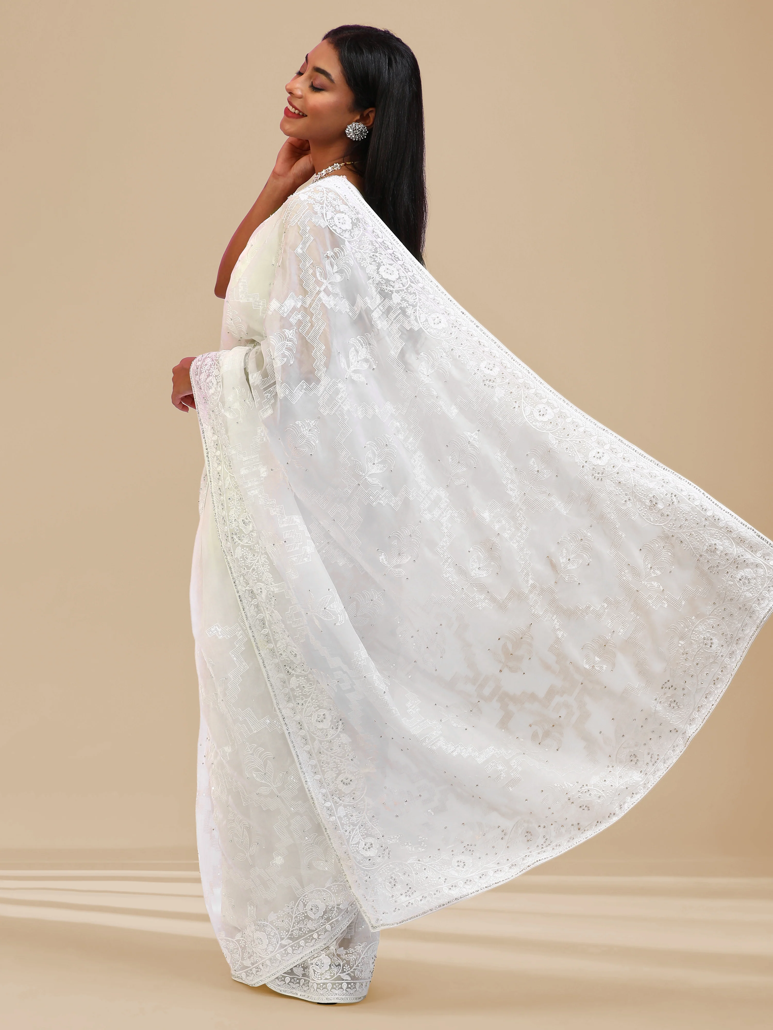 Moonrise - White - Image 5