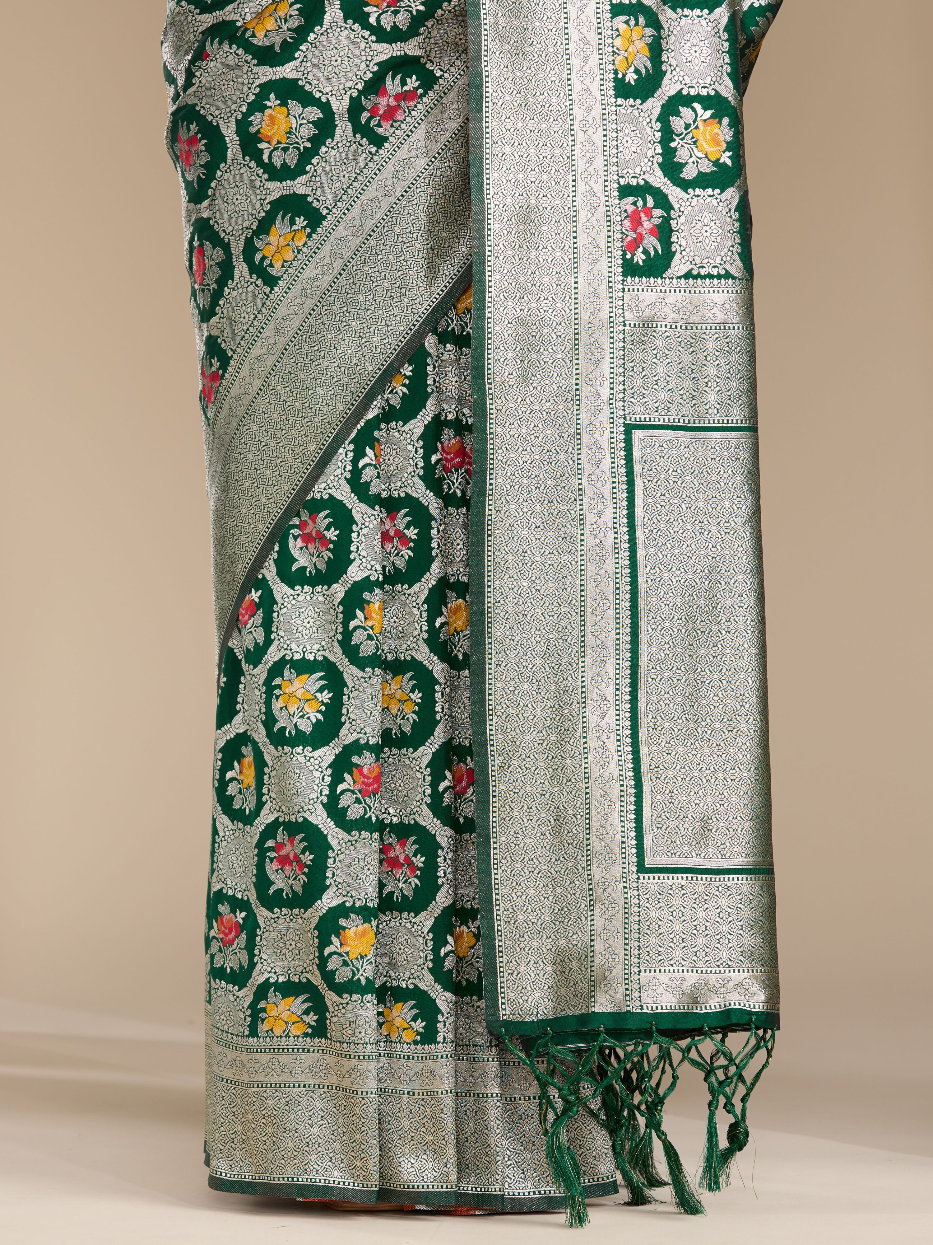 Vamika - Emerald Green - Image 6