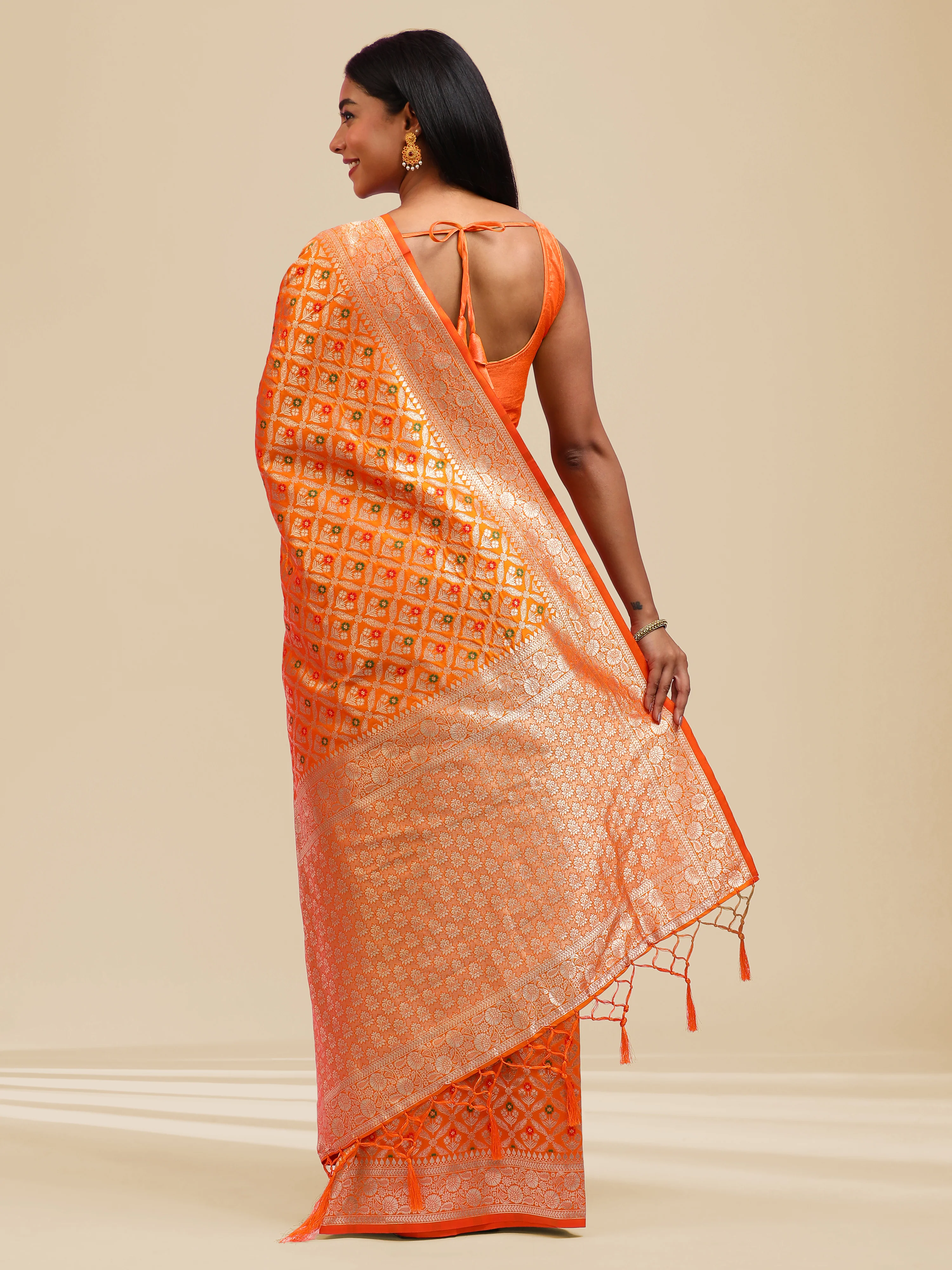 Veda - Orange - Image 5
